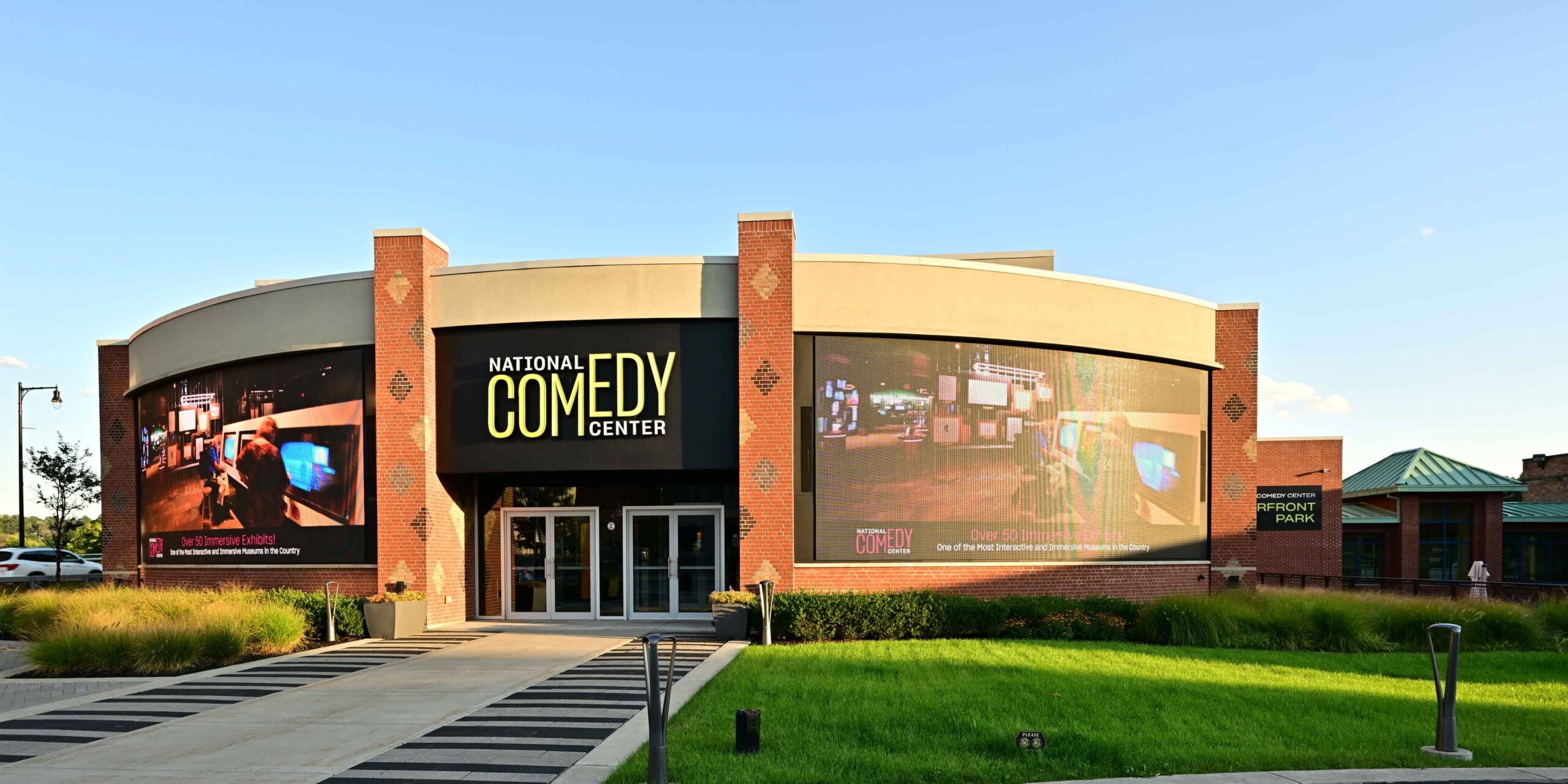 National Comedy Center Comedy Fest. Headliners Announced for August ...